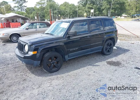 2012 Jeep Patriot Latitude z USA, uszkodzony, nr VIN 1C4NJPFA4CD696564